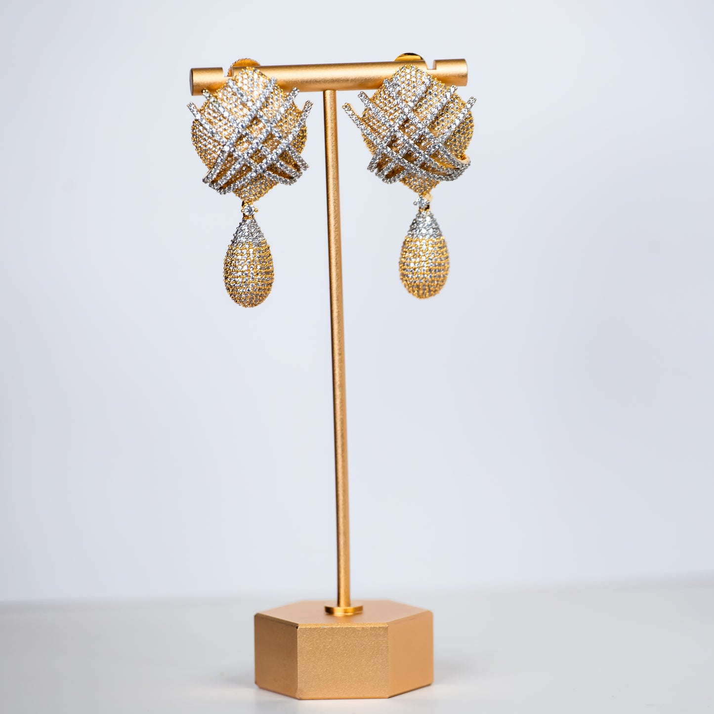 The Alma earring