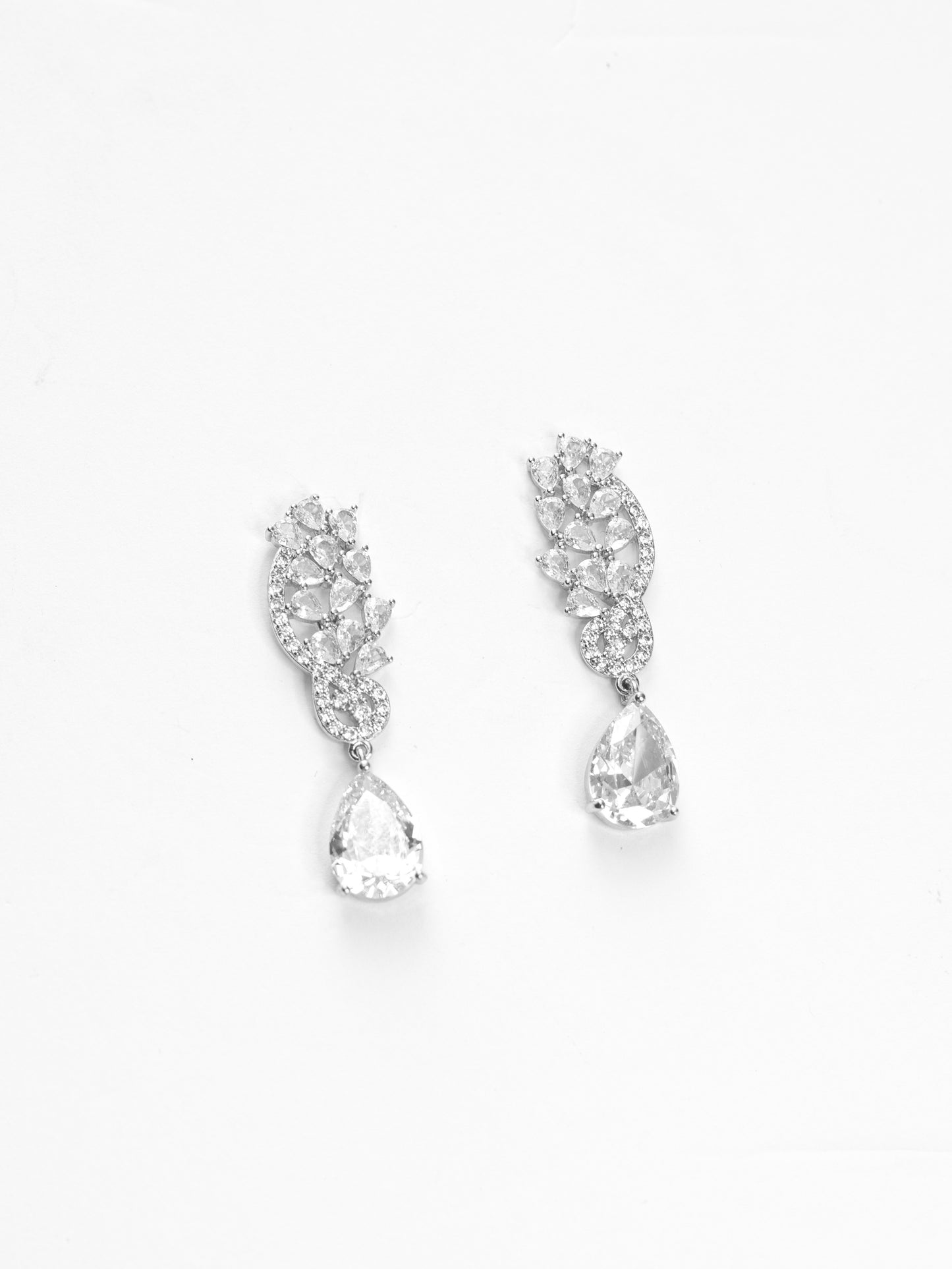 The Samara CZ drop Earrings