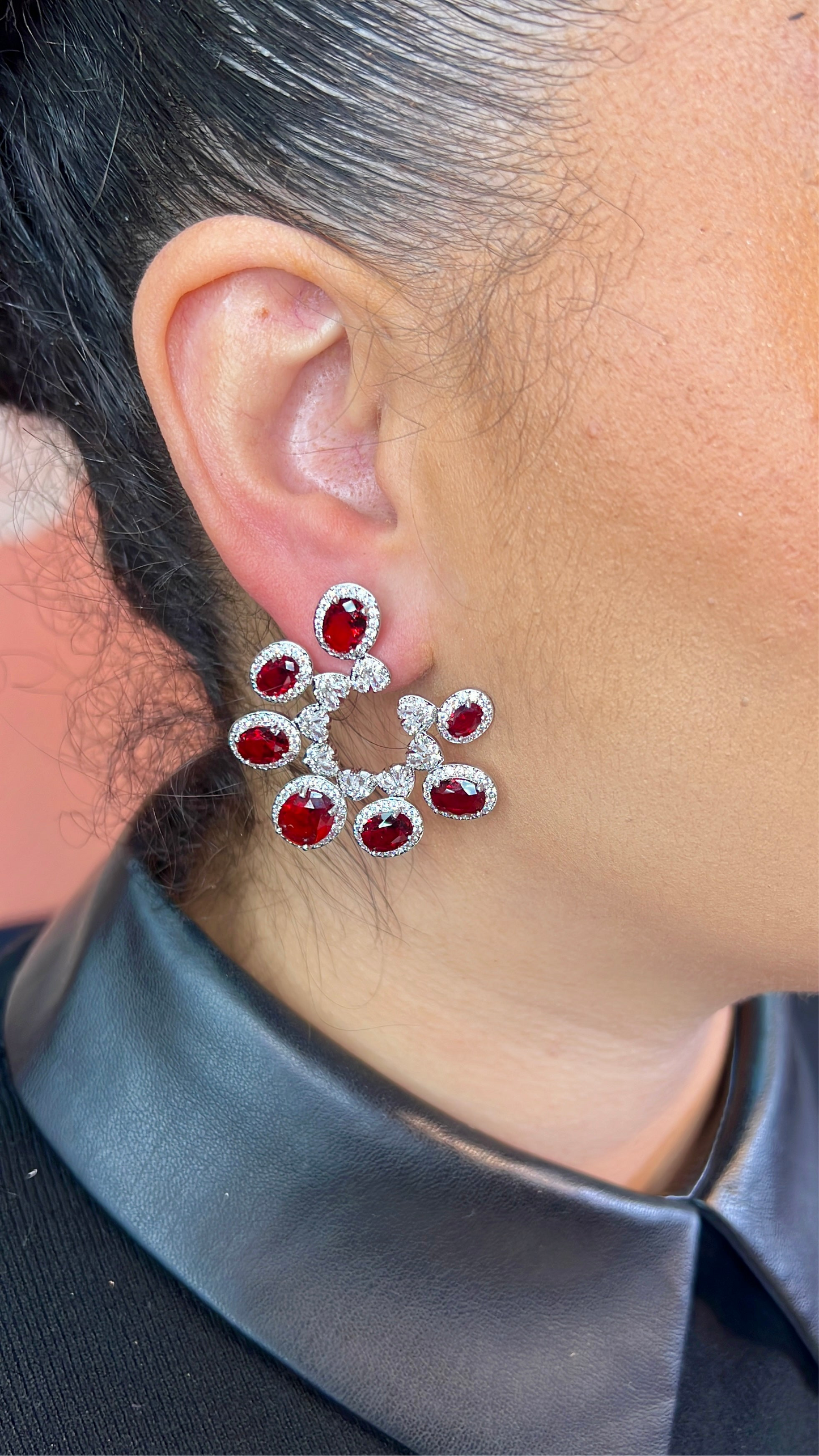 Luxia Large stud earrings .