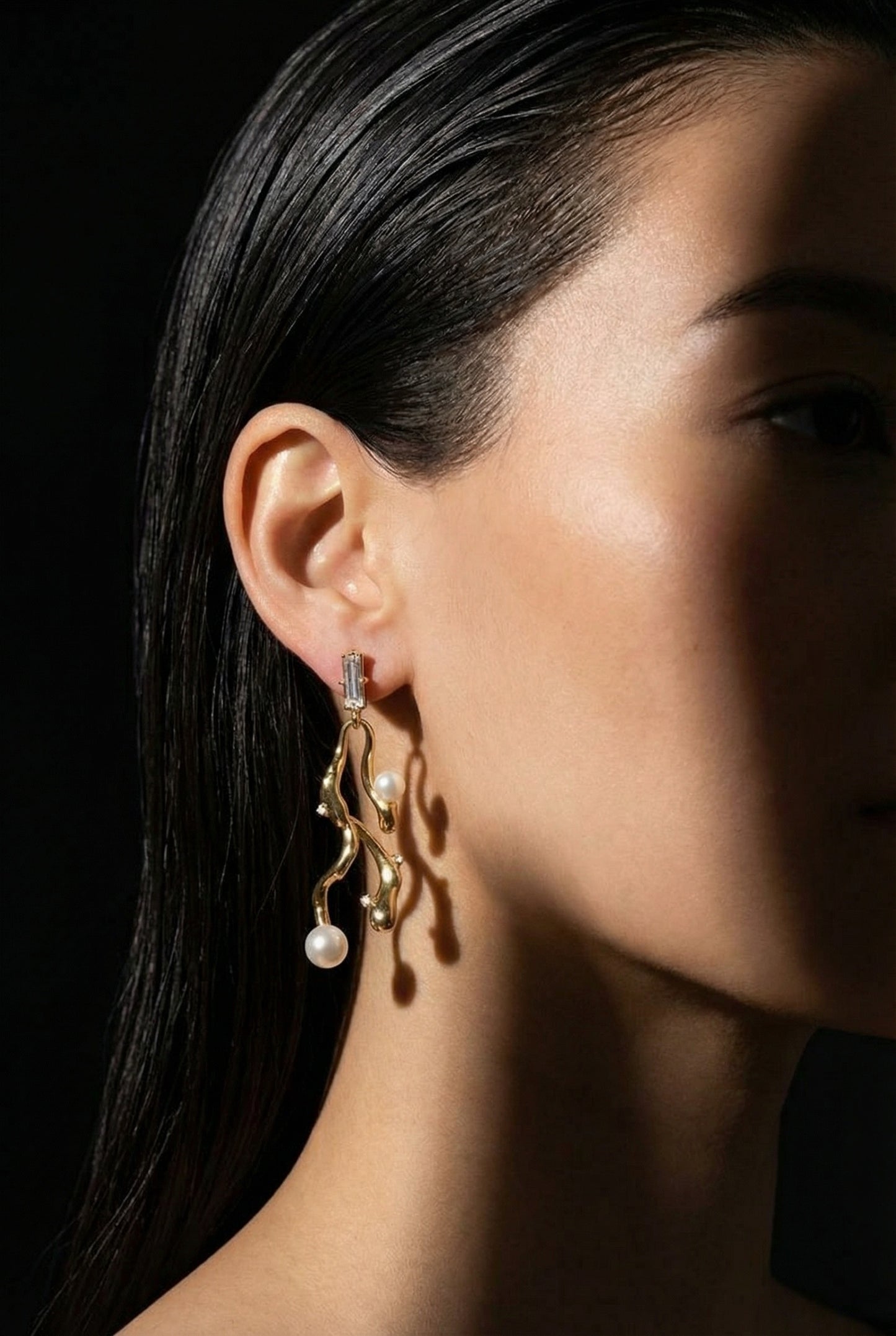 The SAI  Pearl Drop Earrings