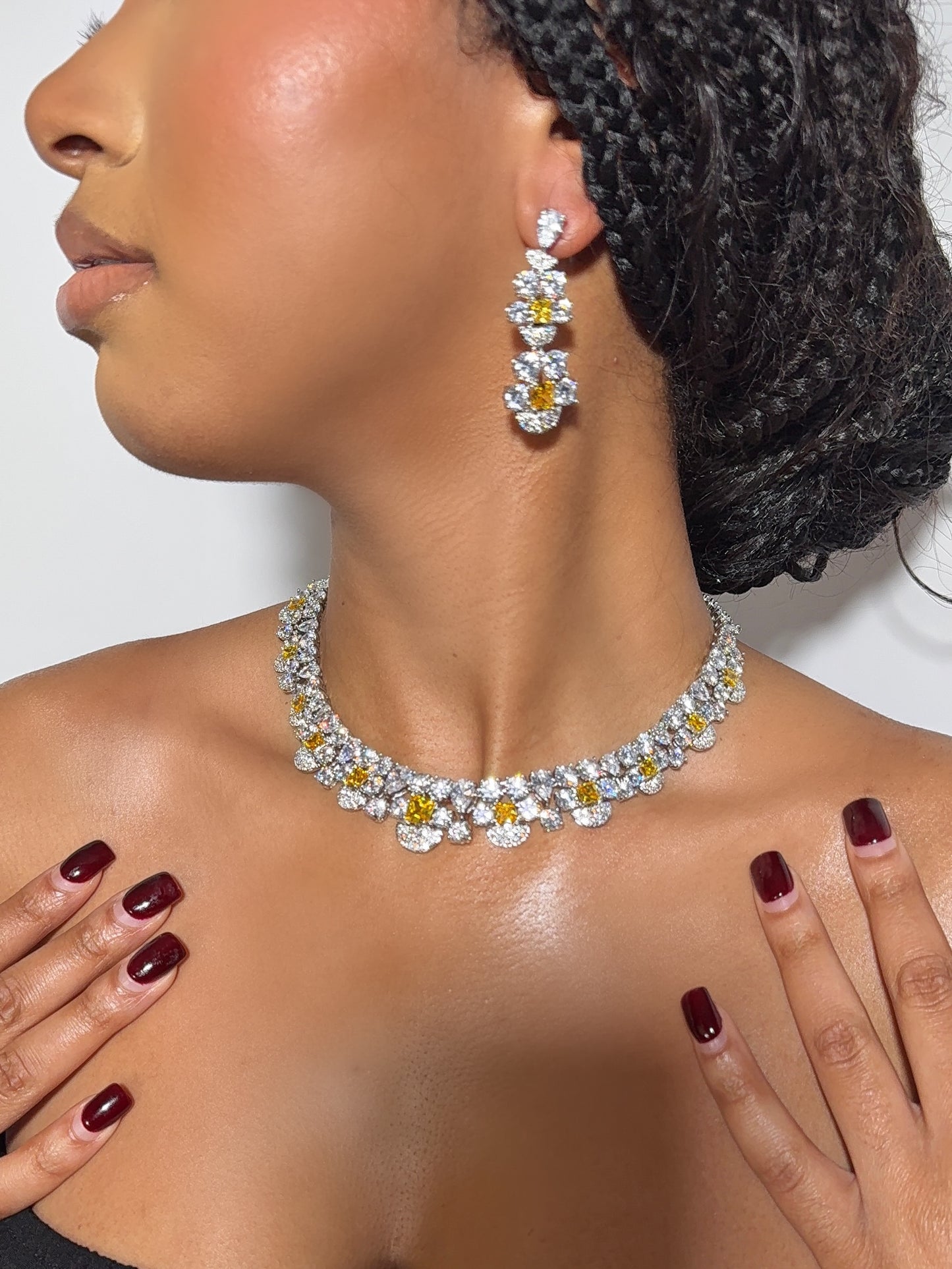 Clarissa 2 Pcs Necklace And Earrings Set